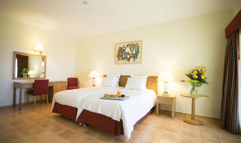Chambre twin Mirachoro Carvoeiro **** Algarve Chambre twin Mirachoro Carvoeiro **** Algarve